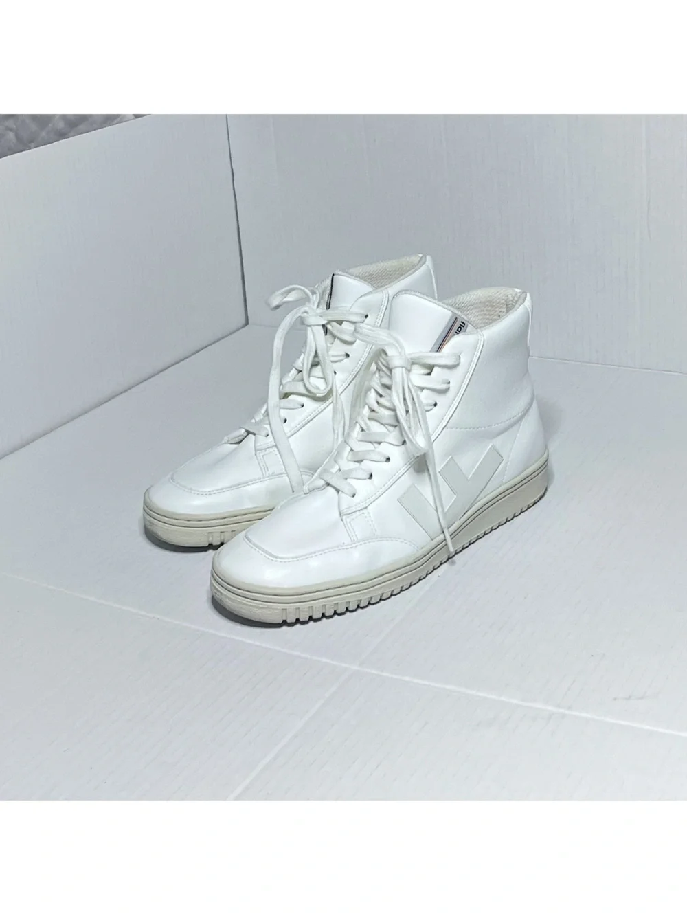 Flamingos Life Old 80’s White Vegan Leather Sneakers